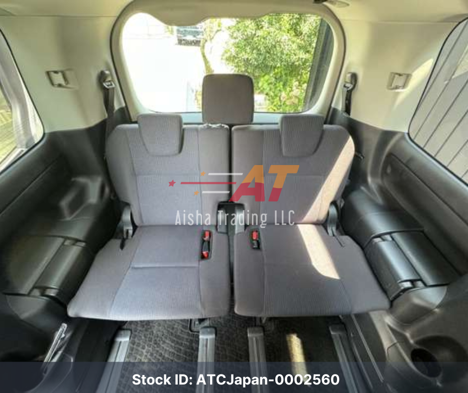 2017 Toyota Voxy